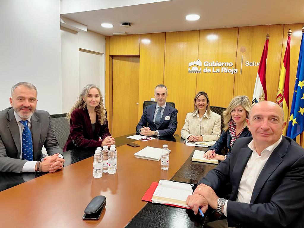 CREACIÓN COMISIÓN DE TRABAJO PARA LA MODIFICACIÓN DEL DECRETO DE JUSTICIA GRATUITA DE LA RIOJA...