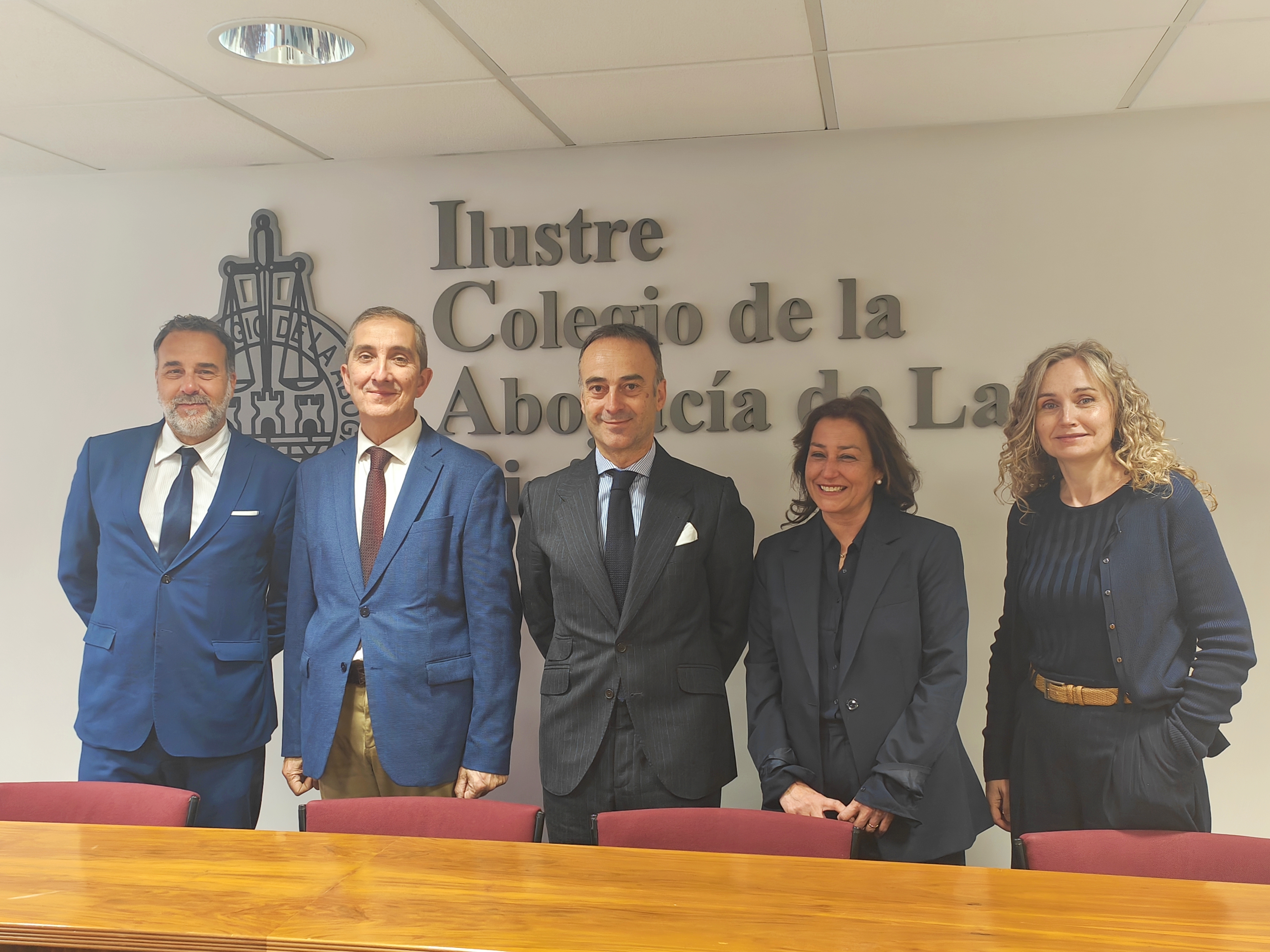TOMA POSESIÓN NUEVOS MIEMBROS DE LA JUNTA DE GOBIERNO